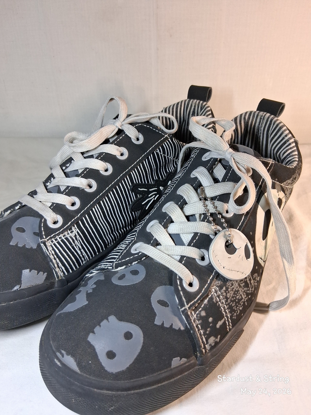 Disney Nightmare Before Christmas Jack Skellington Glow In Dark Sneakers Low 9.5